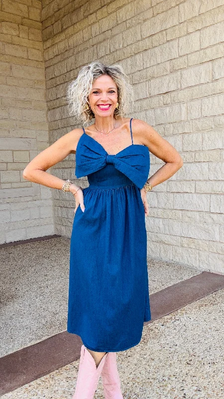 Midi dresses with halter necks for a stylish and comfortable option Chambray Midi Bow Dress Midi dresses with halter necks for a stylish and comfortable option Chambray Midi Bow Dress
