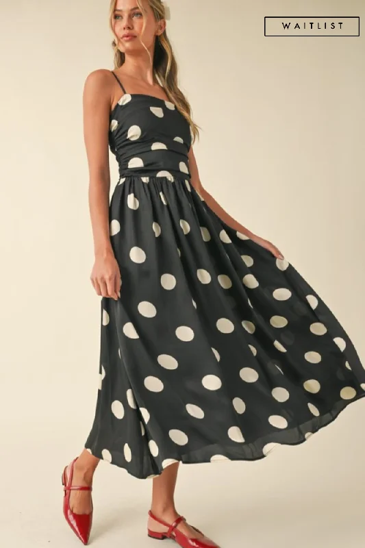 Midi dresses with patchwork patterns for a one - of - a - kind style Waitlist 5/7 ♥ Grace Sleeveless Ruched Polka Dot Print Midi Dress Black Midi dresses with patchwork patterns for a one - of - a - kind style Waitlist 5/7 ♥ Grace Sleeveless Ruched Polka Dot Print Midi Dress Black