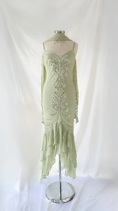 Midi dresses with satin - finish fabrics for a luxurious feel MINT RUFFLE ELEGANCE THREE TIER SILK MIDI DRESS & SCARF SET Midi dresses with satin - finish fabrics for a luxurious feel MINT RUFFLE ELEGANCE THREE TIER SILK MIDI DRESS & SCARF SET