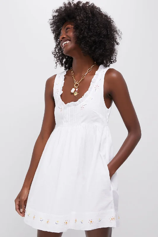 Midi dresses with puff sleeves for a vintage - inspired look White Floral Embroidered Meissa Dress Midi dresses with puff sleeves for a vintage - inspired look White Floral Embroidered Meissa Dress