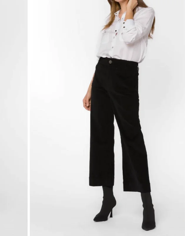 Women's Velvet Tight Trousers in Burgundy for a Luxurious and Elegant AppearanceAlyx Cropped Pant In Black Women's Velvet Tight Trousers in Burgundy for a Luxurious and Elegant AppearanceAlyx Cropped Pant In Black