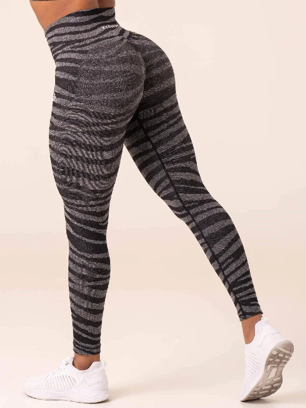 Plus Size Women's Snake - Print Tight Trousers in Brown and Black for a Bold Fashion StatementZebra Seamless Leggings - Grey Marl / Black Zebra Plus Size Women's Snake - Print Tight Trousers in Brown and Black for a Bold Fashion StatementZebra Seamless Leggings - Grey Marl / Black Zebra
