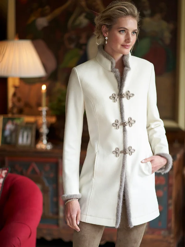 Single - Breasted Women's Tweed Blazers with Gold Buttons for a Classic LookFranka Wool Jersey Jacket Single - Breasted Women's Tweed Blazers with Gold Buttons for a Classic LookFranka Wool Jersey Jacket