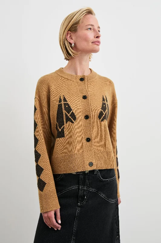 boyfriend style women cardigan for a relaxed fitMAVIE CARDIGAN - CAMEL STABLES