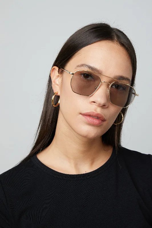 boyfriend style women cardigan for a relaxed fitMETAL AVIATOR SUNGLASSES