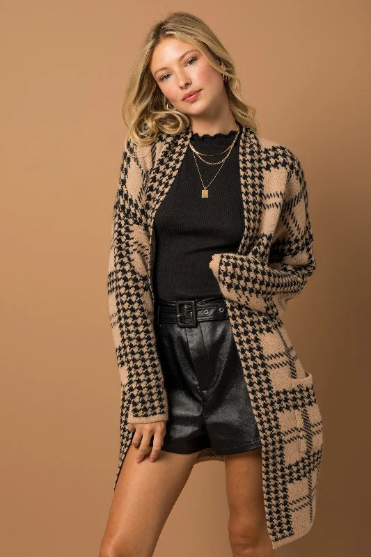 ribbed women cardigan with a classic textureMocha Houndstooth Long Cardigan