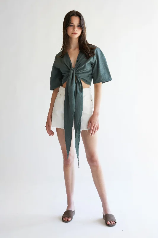 ribbed women cardigan with a classic textureTIE FRONT TOP
