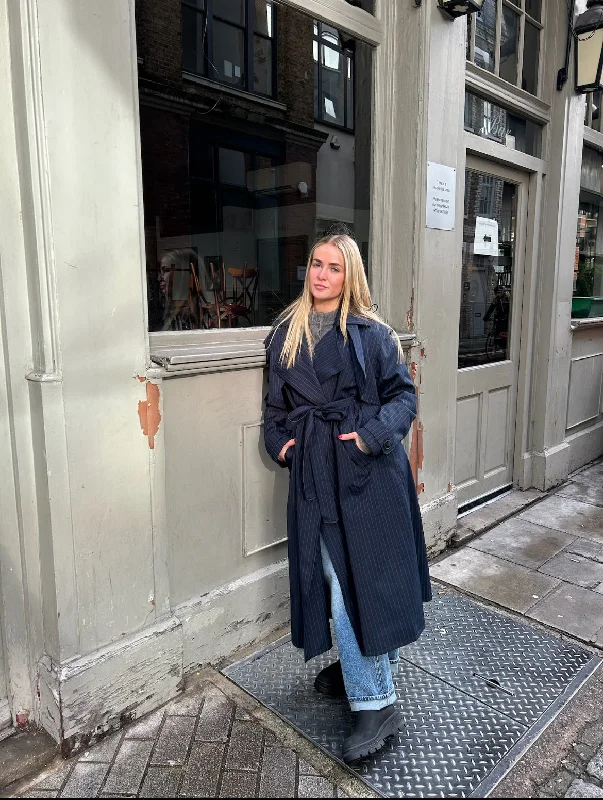 Plus Size Women's Off - Shoulder Ruffled Hem Sweater in Pink for a Feminine and Flirty LookBRGN Regndrape Trench Coat Navy Pinstripe Plus Size Women's Off - Shoulder Ruffled Hem Sweater in Pink for a Feminine and Flirty LookBRGN Regndrape Trench Coat Navy Pinstripe