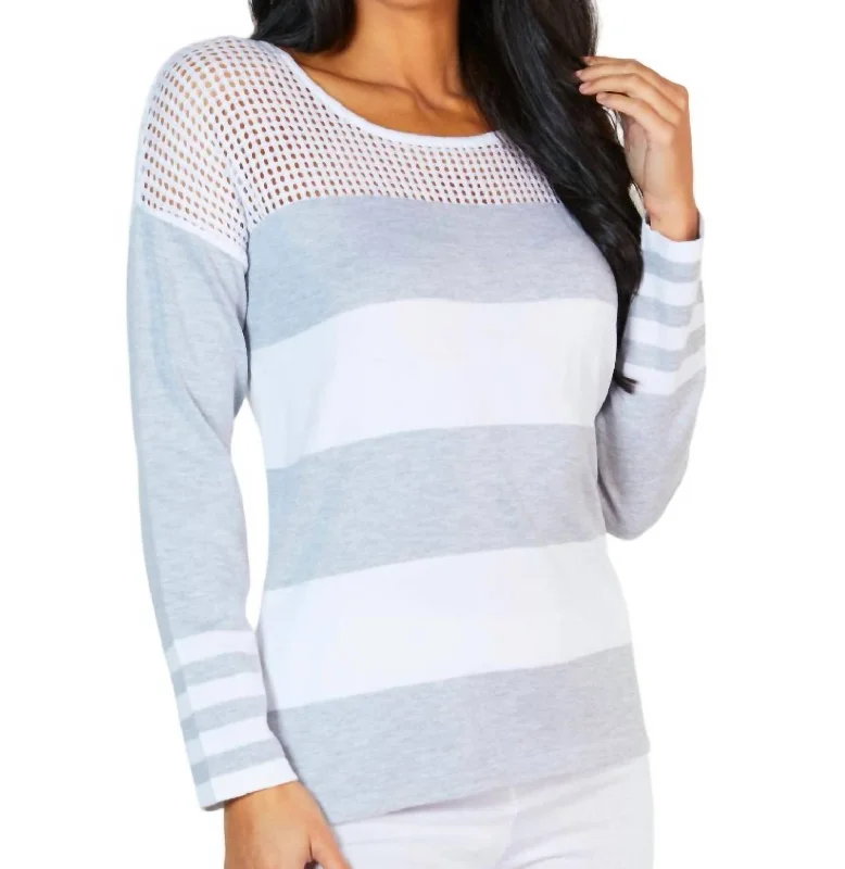 Plus Size Women's Zip - Up Fleece - Lined Sweater in Black for Extra Warmth in Cold WeatherCrochet Scoop Neck Sweater In White/tin Plus Size Women's Zip - Up Fleece - Lined Sweater in Black for Extra Warmth in Cold WeatherCrochet Scoop Neck Sweater In White/tin