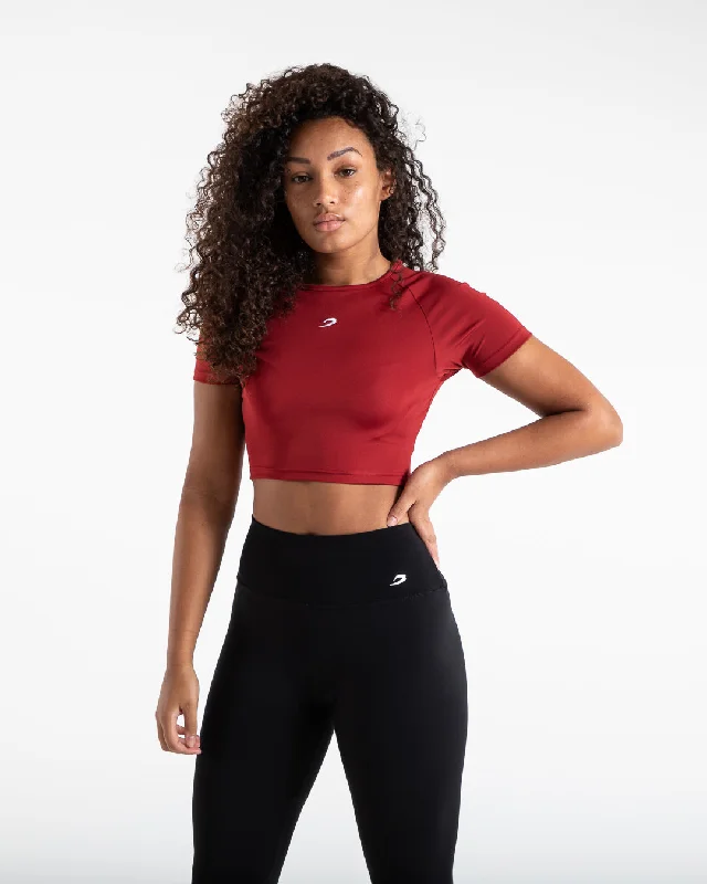 Plus Size Women T Shirt for a Comfortable and Flattering FitTraining Short Sleeve Crop Top - Red Plus Size Women T Shirt for a Comfortable and Flattering FitTraining Short Sleeve Crop Top - Red