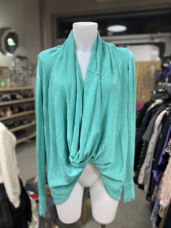 Women's Longline Boyfriend - Style Sweater in Gray for a Relaxed and Casual OutfitLululemon sweater 10