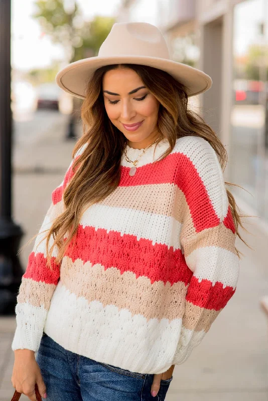 Women's Cropped Cable - Knit Merino Wool Sweater in Beige for a Trendy Fall OutfitMixed Knitted Stripes Sweater Women's Cropped Cable - Knit Merino Wool Sweater in Beige for a Trendy Fall OutfitMixed Knitted Stripes Sweater