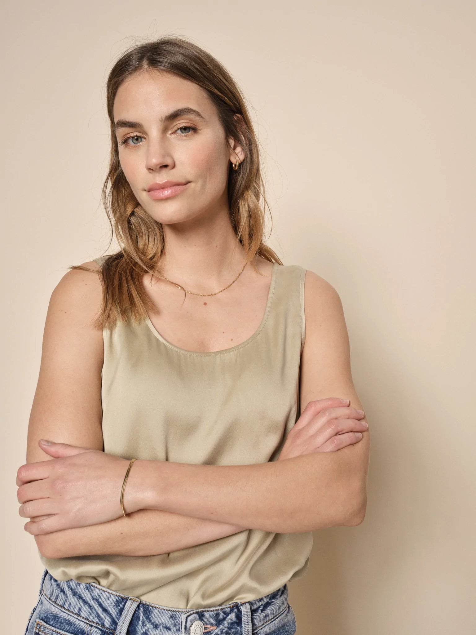 Plus Size Women's Pocket - Detail Sweater in Olive Green for a Practical and Fashionable PieceMos Mosh Astrid Twill Silk Tank Top Plus Size Women's Pocket - Detail Sweater in Olive Green for a Practical and Fashionable PieceMos Mosh Astrid Twill Silk Tank Top