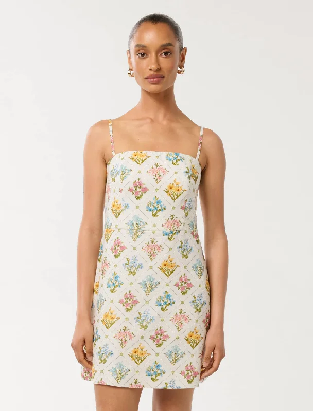 Maxi Women Dress with Floral Print for a Bohemian VibeDevon Petite Linen Mini Dress Maxi Women Dress with Floral Print for a Bohemian VibeDevon Petite Linen Mini Dress