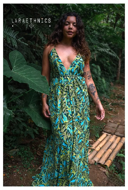 Wrap - Style Women Dress with Adjustable Fit for All Body TypesVictoria open back dress sayan green Wrap - Style Women Dress with Adjustable Fit for All Body TypesVictoria open back dress sayan green