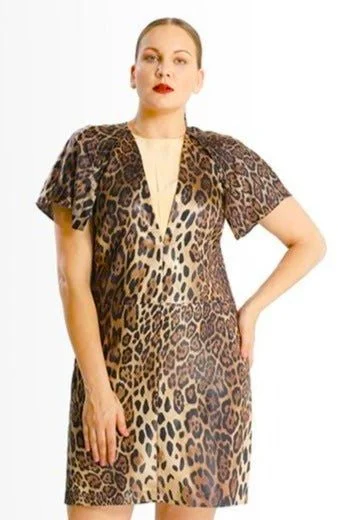 Mini Women Dress with a Short Hem for a Young and Trendy Style Mini Women Dress with a Short Hem for a Young and Trendy Style Glam V-Neck Dress Mini Women Dress with a Short Hem for a Young and Trendy Style Mini Women Dress with a Short Hem for a Young and Trendy Style Glam V-Neck Dress