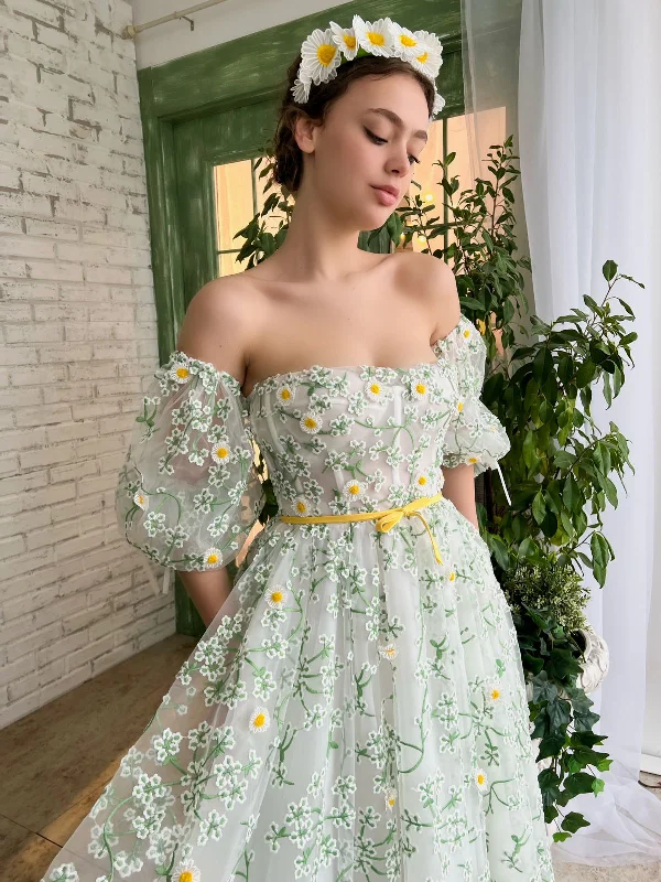 Midi dresses with metallic threads for a glamorous evening eventDaisy Dream Dress
