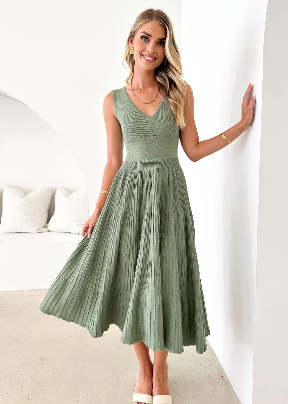 Midi dresses with printed lining for a hidden and stylish detailMella Knit Midi Dress - Khaki