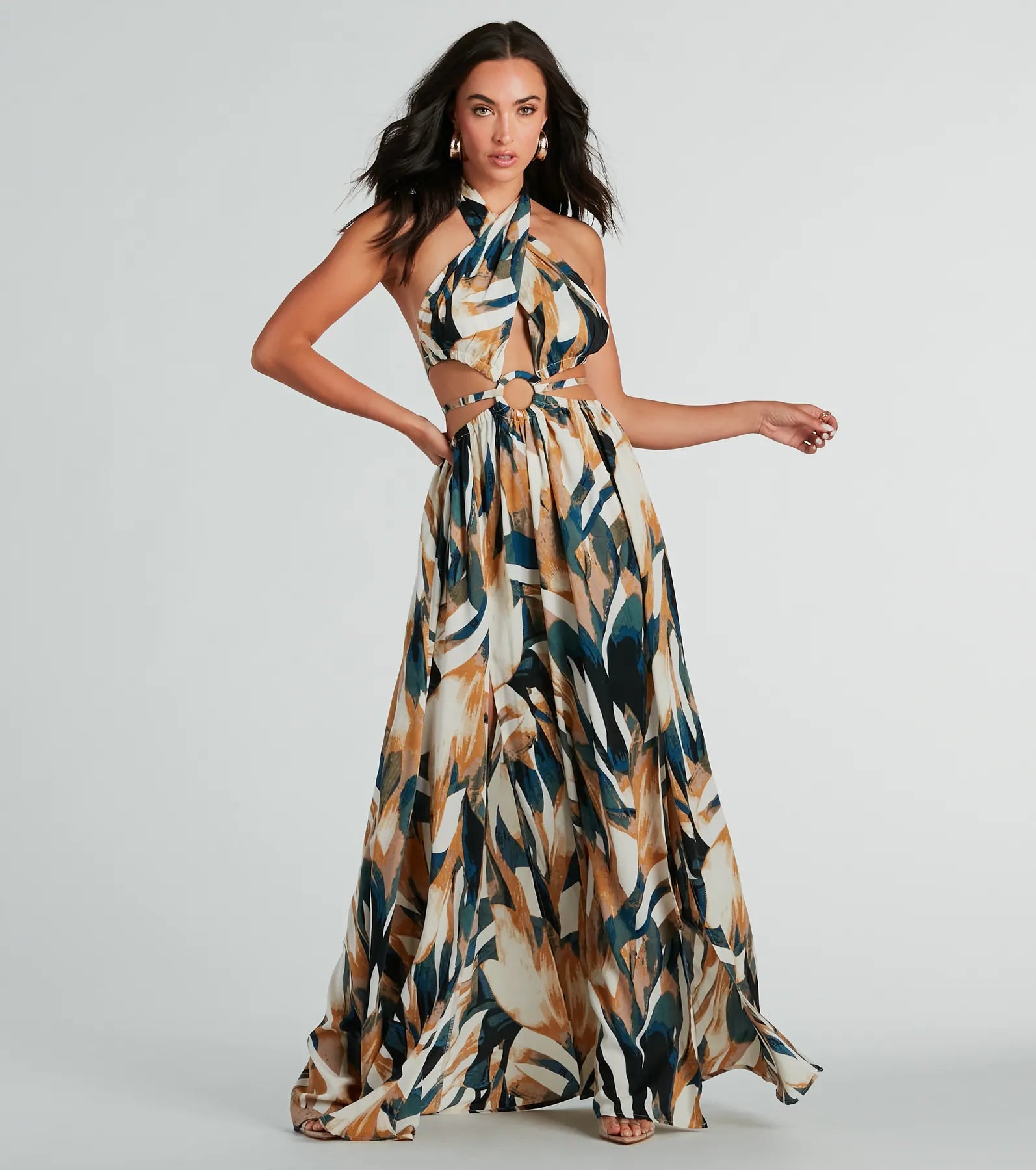 Animal print maxi dresses for a statement - making outfitDreamy Destination Cutout Tropical Print Maxi Dress Animal print maxi dresses for a statement - making outfitDreamy Destination Cutout Tropical Print Maxi Dress