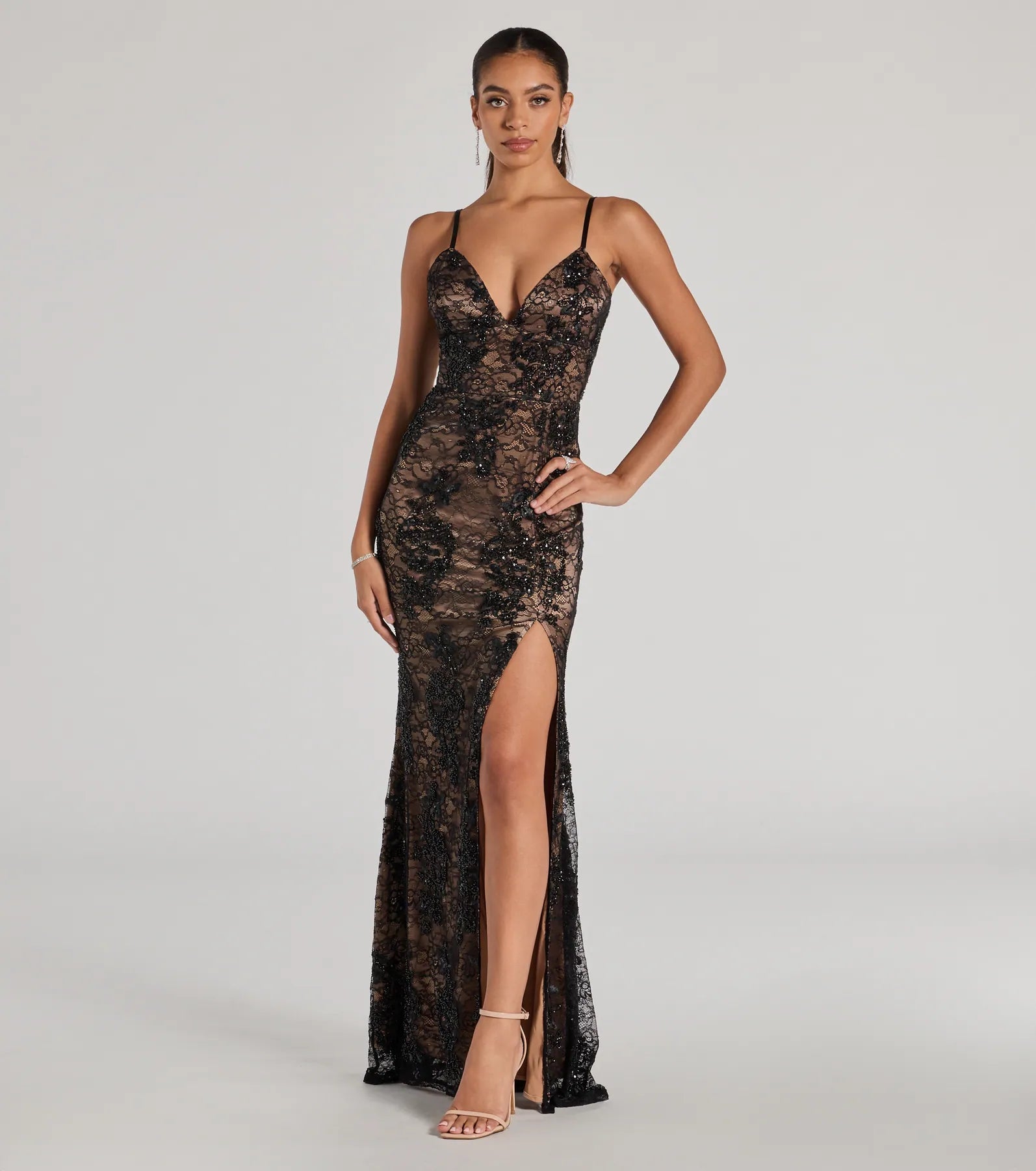 Maxi dresses with an empire waist for a flattering fit on all body typesElodie Beaded Floral Lace Mermaid Dress Maxi dresses with an empire waist for a flattering fit on all body typesElodie Beaded Floral Lace Mermaid Dress