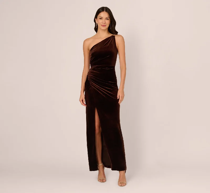 Velvet maxi dresses with long sleeves for winter weddingsOne Shoulder Draped Velvet Gown With Chain Accent In Dark Brown Velvet maxi dresses with long sleeves for winter weddingsOne Shoulder Draped Velvet Gown With Chain Accent In Dark Brown