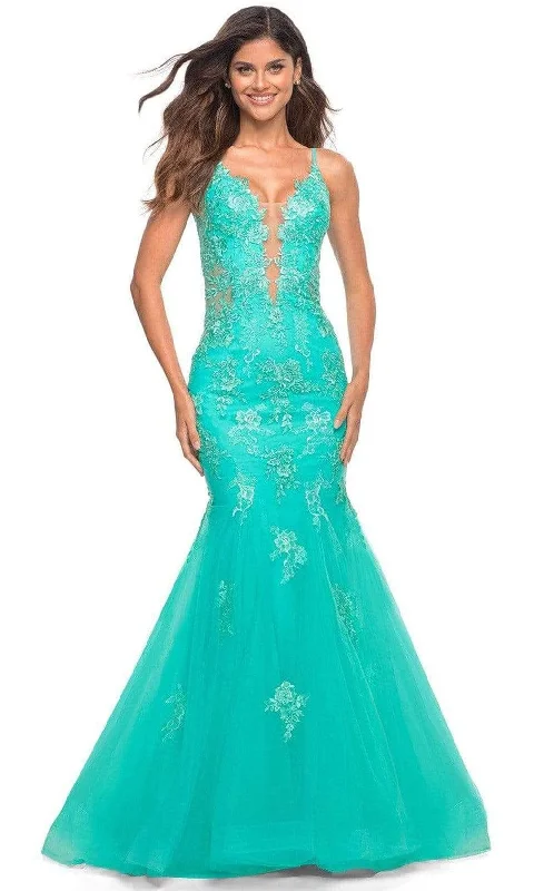 Formal dresses with ruched back panels and button - down fronts for a unique and flattering fitLa Femme - 30675 Embroidered Floral Trumpet Gown Formal dresses with ruched back panels and button - down fronts for a unique and flattering fitLa Femme - 30675 Embroidered Floral Trumpet Gown