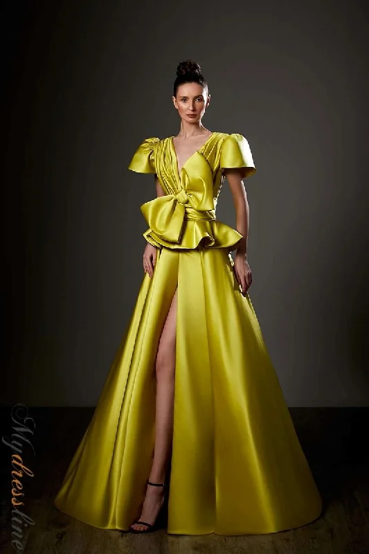 Prom dresses with ruched bodices and organza sleeves for a romantic lookZiad Germanos ZG85 Prom dresses with ruched bodices and organza sleeves for a romantic lookZiad Germanos ZG85
