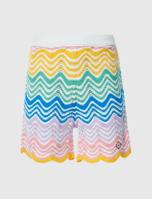 Ruffled Hem Women Shorts to Add a Feminine TouchWAVE KNIT SHORT