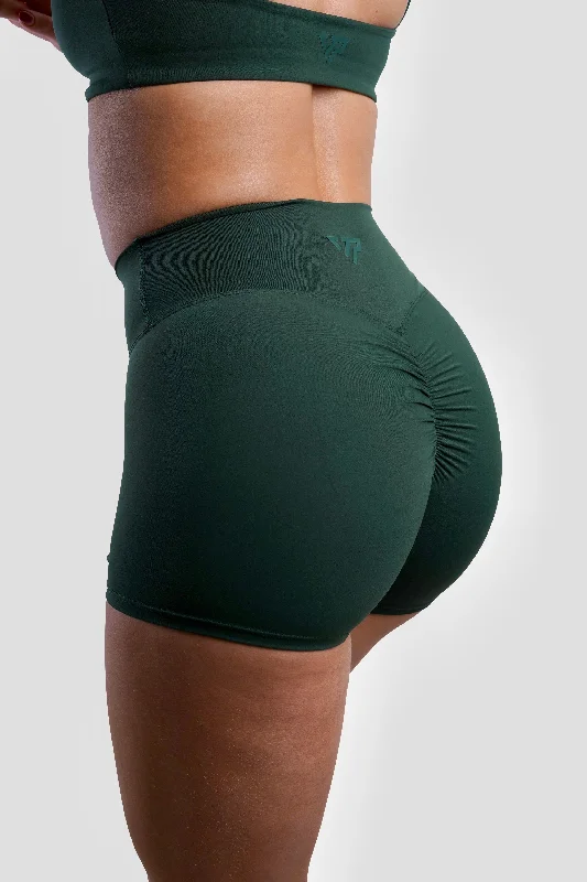 Bermuda Women Shorts for a Classic and Sophisticated LookSLEEK SCRUNCH SHORTS - FOREST GREEN Bermuda Women Shorts for a Classic and Sophisticated LookSLEEK SCRUNCH SHORTS - FOREST GREEN