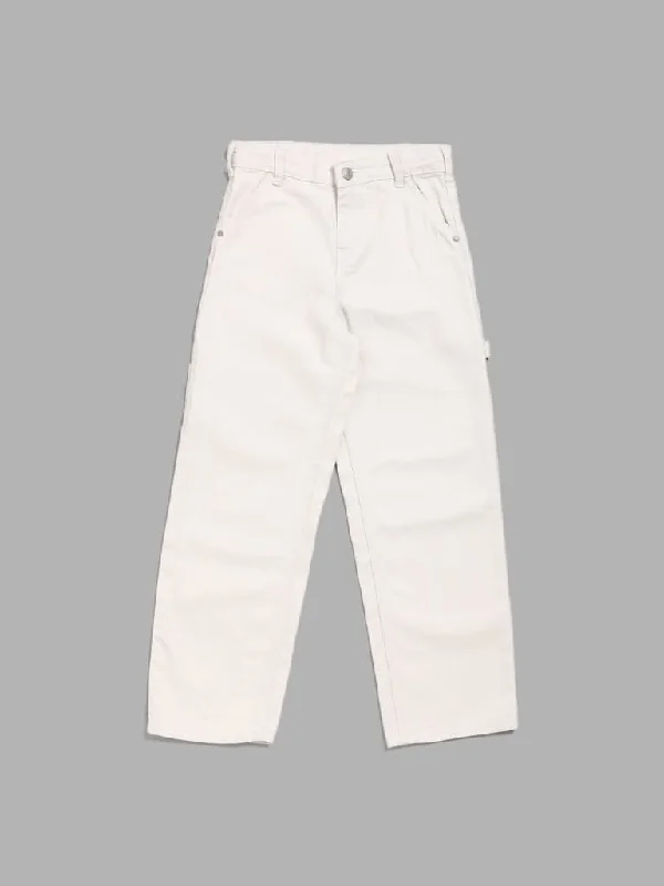 Printed Floral Women Shorts for a Summer - Ready StyleY&F Kids Solid Off White Relaxed - Fit Mid - Rise Jeans Printed Floral Women Shorts for a Summer - Ready StyleY&F Kids Solid Off White Relaxed - Fit Mid - Rise Jeans